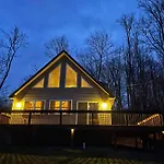Three Pines Chalet- A Family\'S Mountain Retreat In Arrowhead Lakes